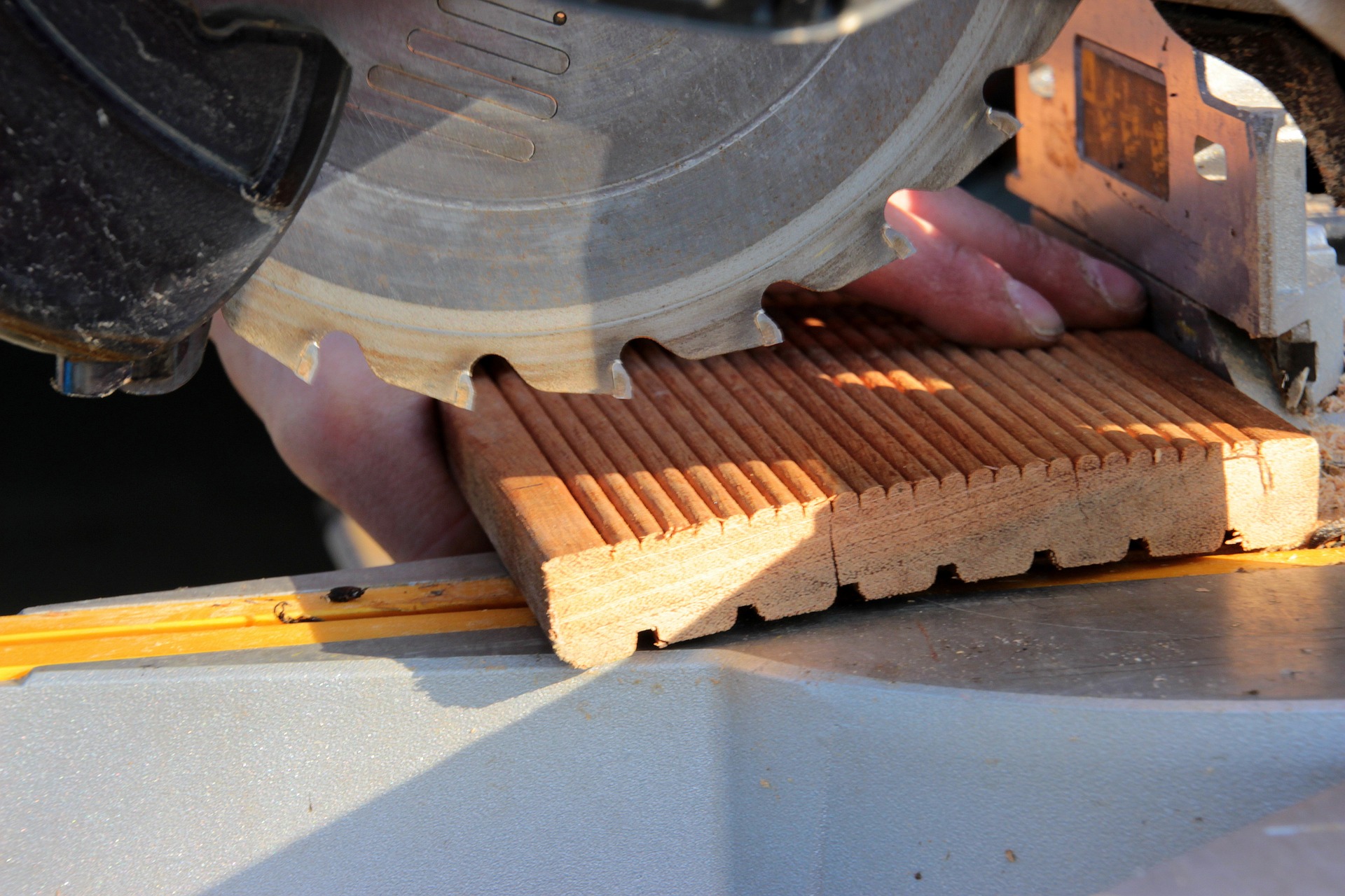 What Is  a Miter Cut?